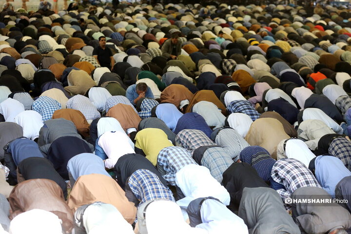 نماز جمعه تهران به امامت حجت‌الاسلام و المسلمین محمدجواد حاج‌علی‌اکبری