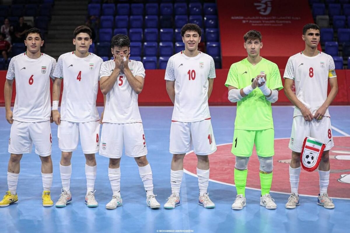 جملات توهین آمیز گزارشگر افغان در بازی با ایران؛ اگر گارد امنیتی نبود بازیکنان ایران را ...