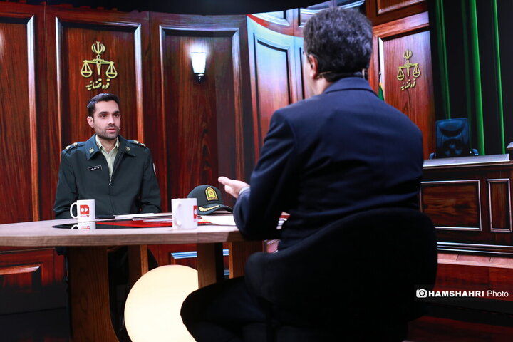 میزگرد سرنخ با موضوع کلاهبرداری اسکیمری