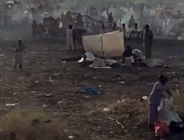 تصاویر دلهرهآور آخرالزمانی از سودان؛ اعدامهای بدون محاکمه برای پاکسازی نژادی | عکس و فیلم منتشر کنید صفحه شما بسته میشود؛ الگوریتمها علیه سودان سودان