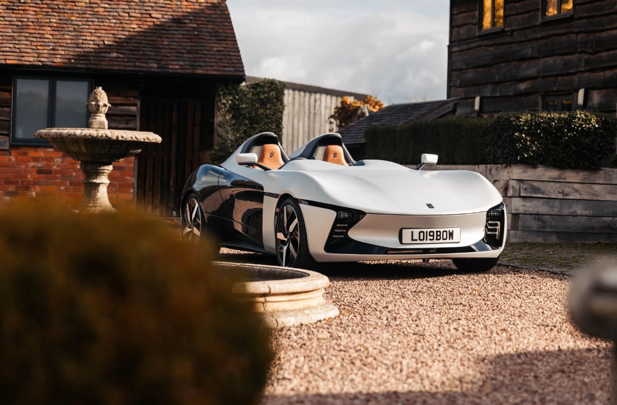 بازگشت به رانندگی ناب در عصر خودروهای هوشمند | اسپرتبرقی متفاوت لانگبوو رونمایی شد