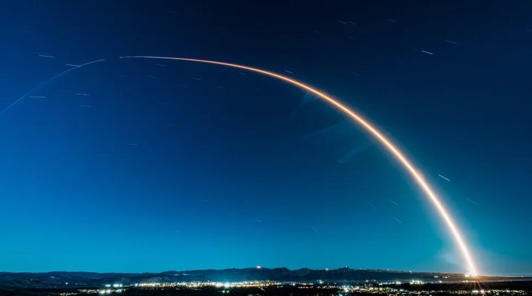 شب‌های زمین روشن می‌شود؟ | پروژه عجیب شرکت آمریکایی برای فروش نور خورشید