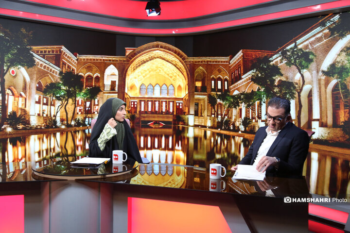 تبدیل بناهای تاریخی به کافه وهتل