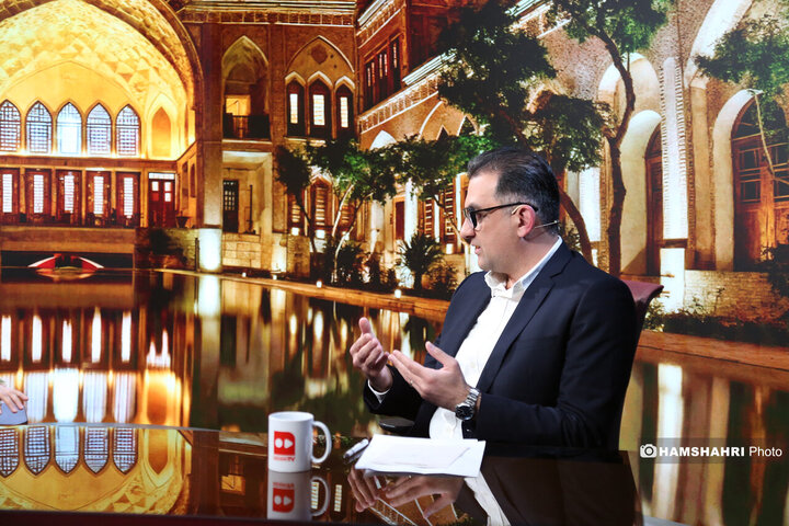 تبدیل بناهای تاریخی به کافه وهتل