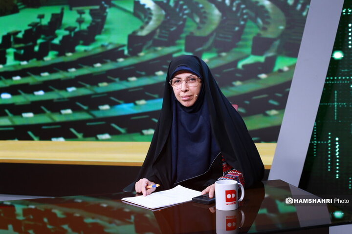 زیر پوست مجلس با موضوع میدری در پیچ استیضاح  (قسمت دوم)