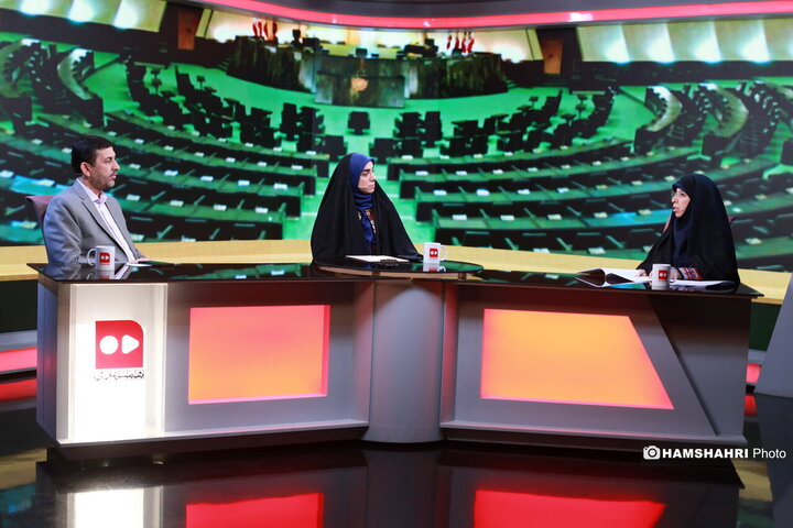 زیر پوست مجلس با موضوع میدری در پیچ استیضاح  (قسمت دوم)