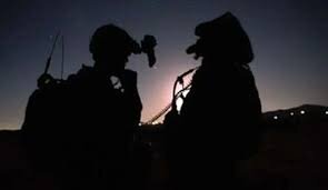 تصاویری از نحوه دستگیری اعضای امنیت عمومی روستایی در سوریه توسط اسرائیل 