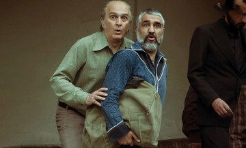 ۱،۰۰۰،۰۰۰،۰۰۰،۰۰۰ تومان می‌دهم همه چیز سینما را به من بدهید! | یک پیشنهاد عجیب در سینما