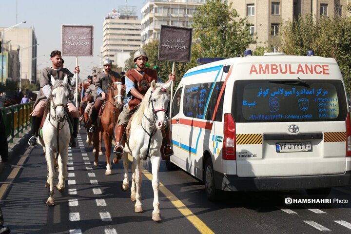 کمپین «مقابل ایران دوباره زانو می زنید»