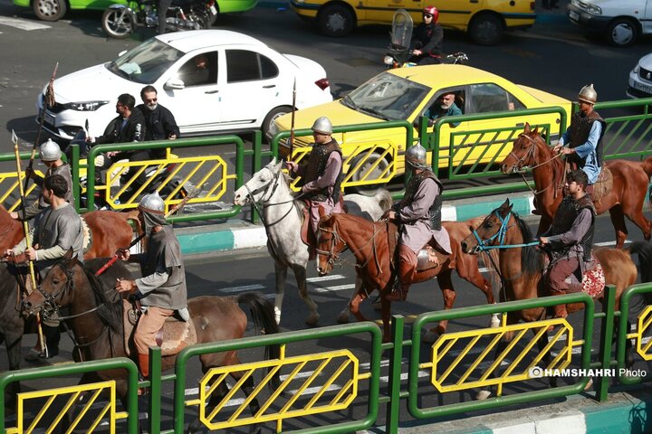 کمپین «مقابل ایران دوباره زانو می زنید»