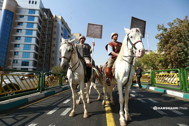 کمپین «مقابل ایران دوباره زانو می زنید»