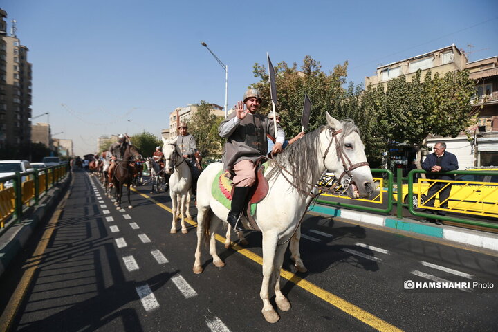 کمپین «مقابل ایران دوباره زانو می زنید»