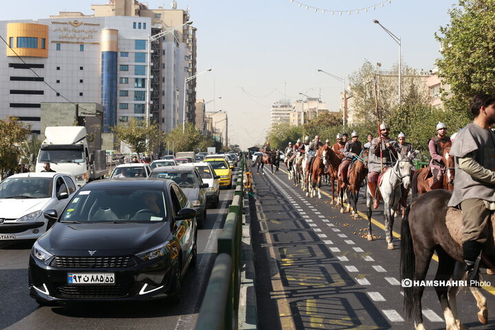 کمپین «مقابل ایران دوباره زانو می زنید»