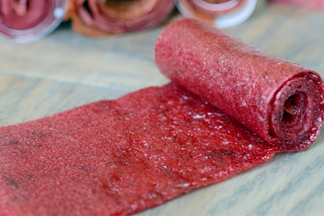 روش تهیه لواشک انار با دانه انار | چطور لواشک انار را خشک کنیم؟ ؛ علت کپک زدن لواشک هنگام خشک شدن