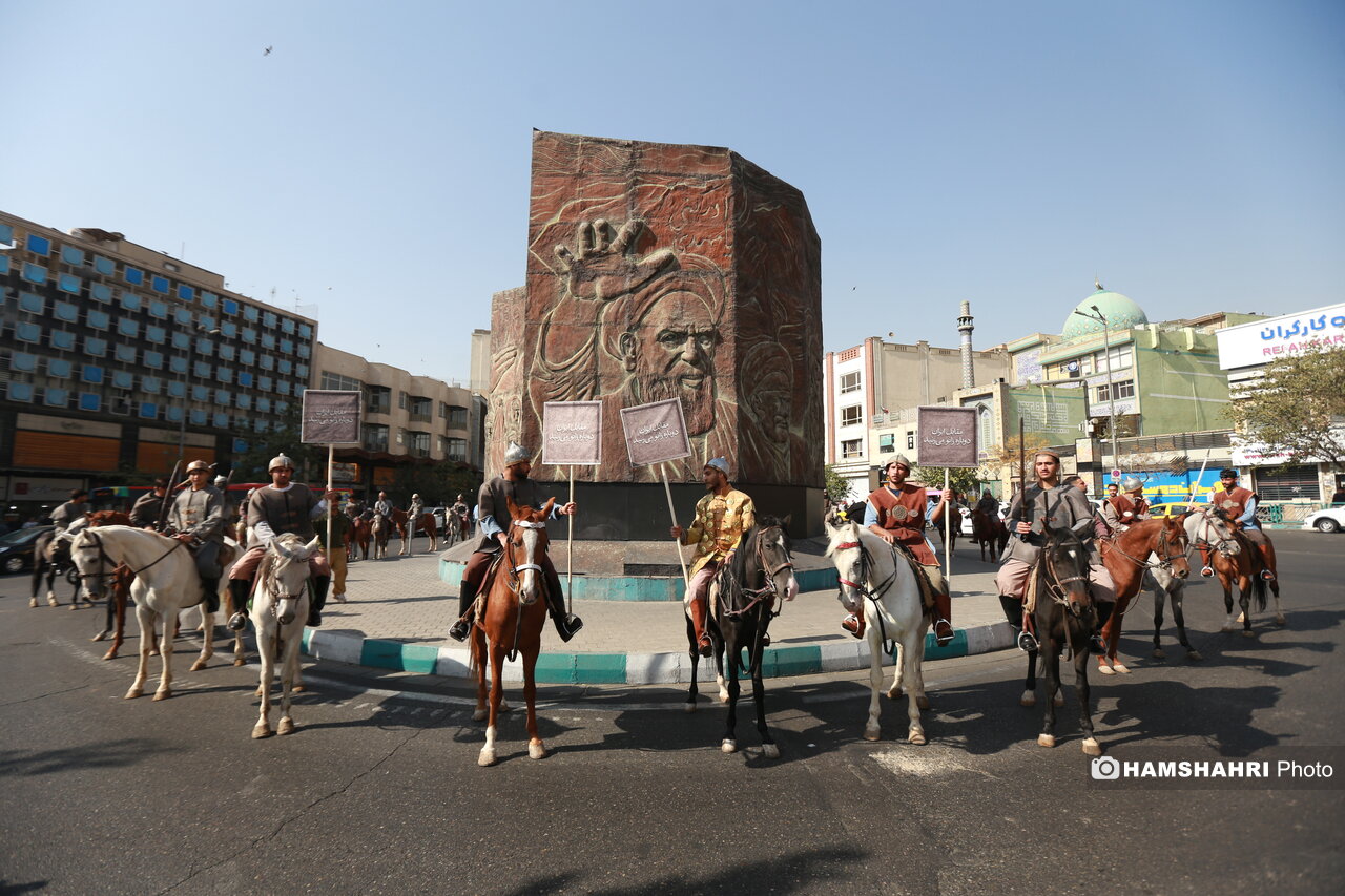 رژه لشکر سربازان باستانی