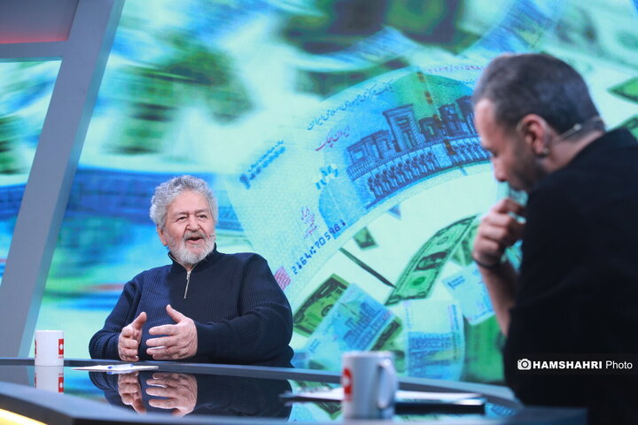 رو در رو با امیر عابدینی در برنامه تماشاگر