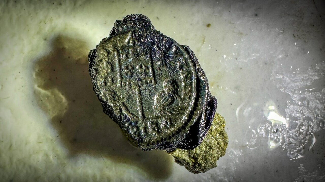 پیدا شدن کشتی ۱۷۰۰ ساله رومی در دریا | عکس