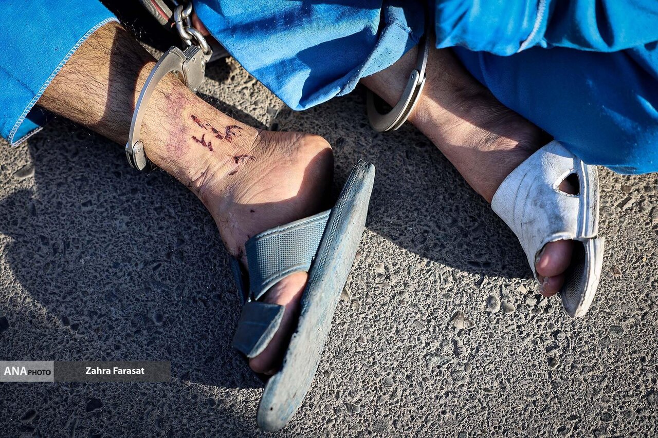 جزئیات دستگیری باند سرقت با پای برهنه در تهران سارق