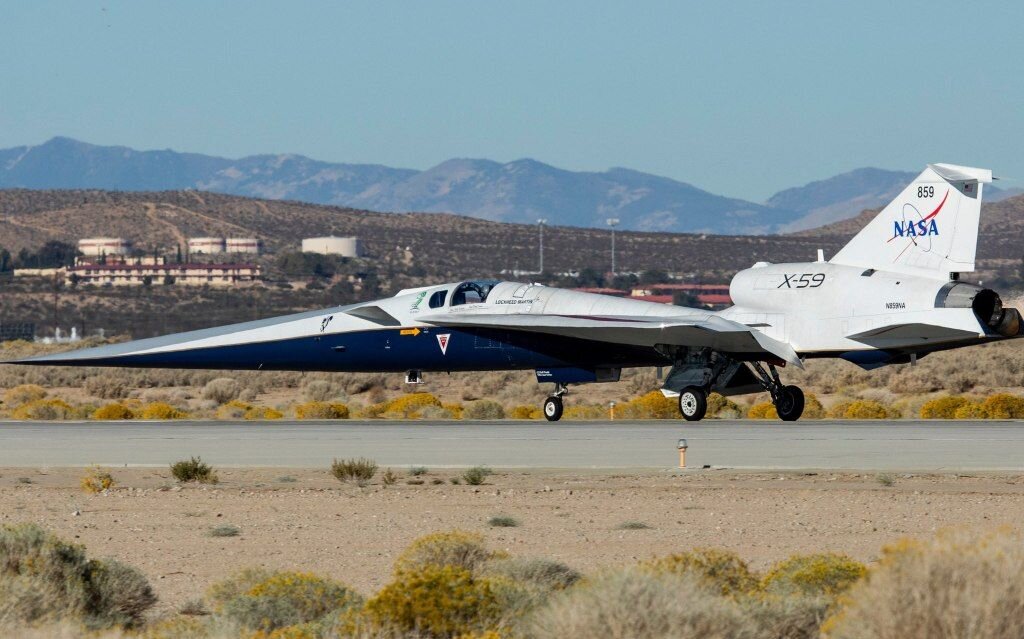 شکستن دیوار صوتی با صدای بستن درِ خودرو! | عکسهای دیدهنشده از فرود اولین هواپیمای مافوق صوت X-59