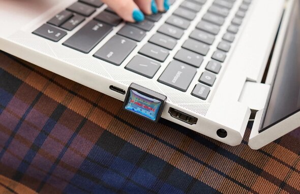 حافظه‌ای به اندازه سکه | کوچک‌ترین فلش مموری Type-C یک ترابایتی جهان معرفی شد + تصاویر