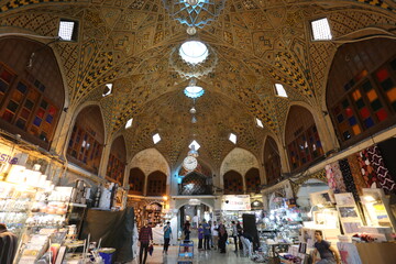 ماجرای عجیب ساخته‌شدن تیمچه حاجب‌الدوله | منفورترین فراشباشی قاجار، بانی ساخت تیمچه حاجب‌الدوله