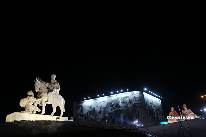 والرین امشب در میدان انقلاب مقابل اقتدار ایرانیان زانو زد