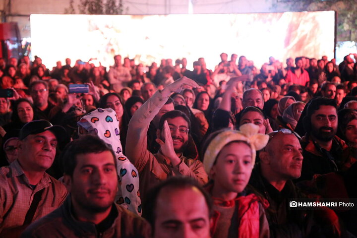 والرین امشب در میدان انقلاب مقابل اقتدار ایرانیان زانو زد