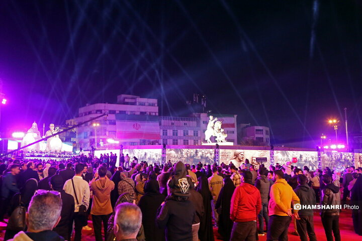 والرین امشب در میدان انقلاب مقابل اقتدار ایرانیان زانو زد