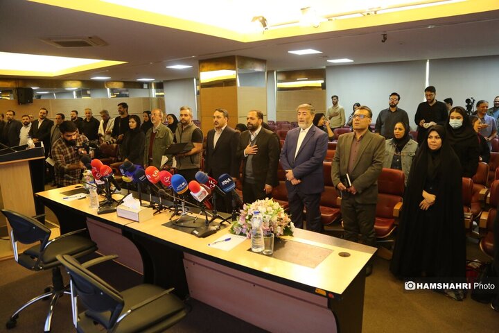 نشست خبری کمیته گردشگری شورای اسلامی شهر تهران امروز در سالن سعدی برج میلاد به ریاست احمد علوی و عباس حیدری مدیر عامل برج میلاد برگزار شد