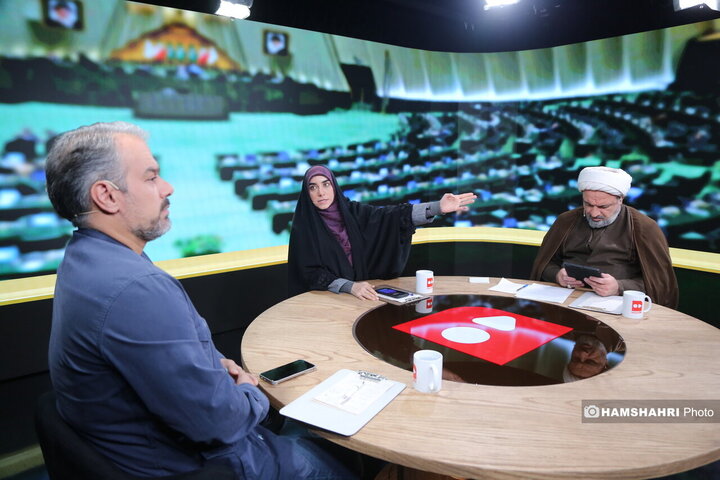 مناظره رسایی و رشیدی کوچکی در مورد تلگرام و موانع فیلترینگ