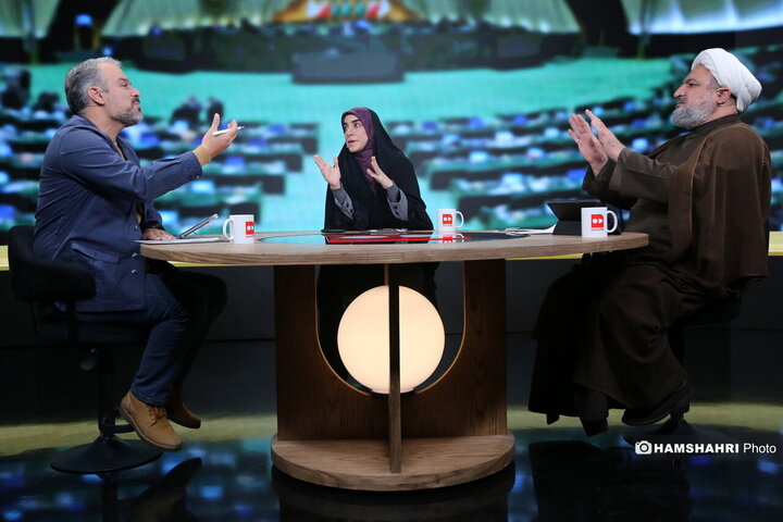 مناظره رسایی و رشیدی کوچکی در مورد تلگرام و موانع فیلترینگ