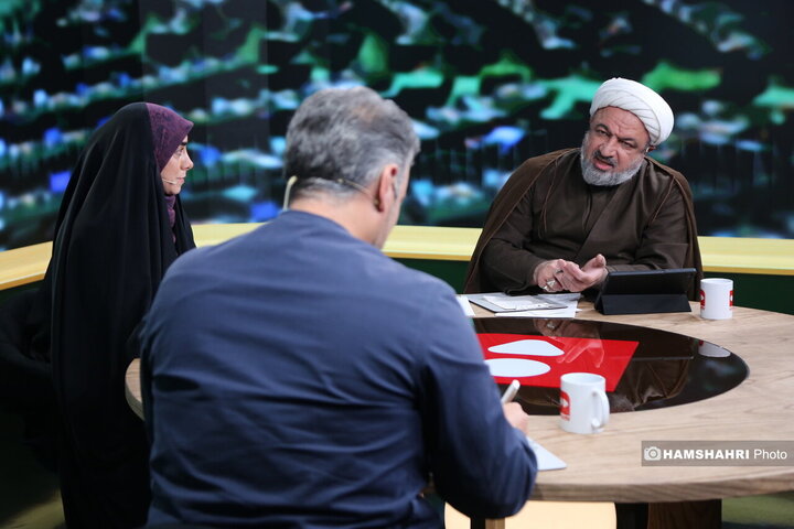 مناظره رسایی و رشیدی کوچکی در مورد تلگرام و موانع فیلترینگ