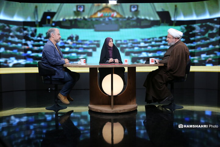 مناظره رسایی و رشیدی کوچکی در مورد تلگرام و موانع فیلترینگ