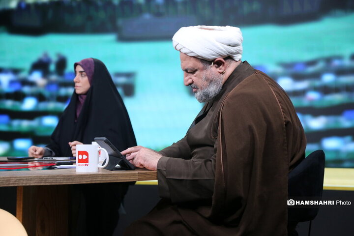 مناظره رسایی و رشیدی کوچکی در مورد تلگرام و موانع فیلترینگ