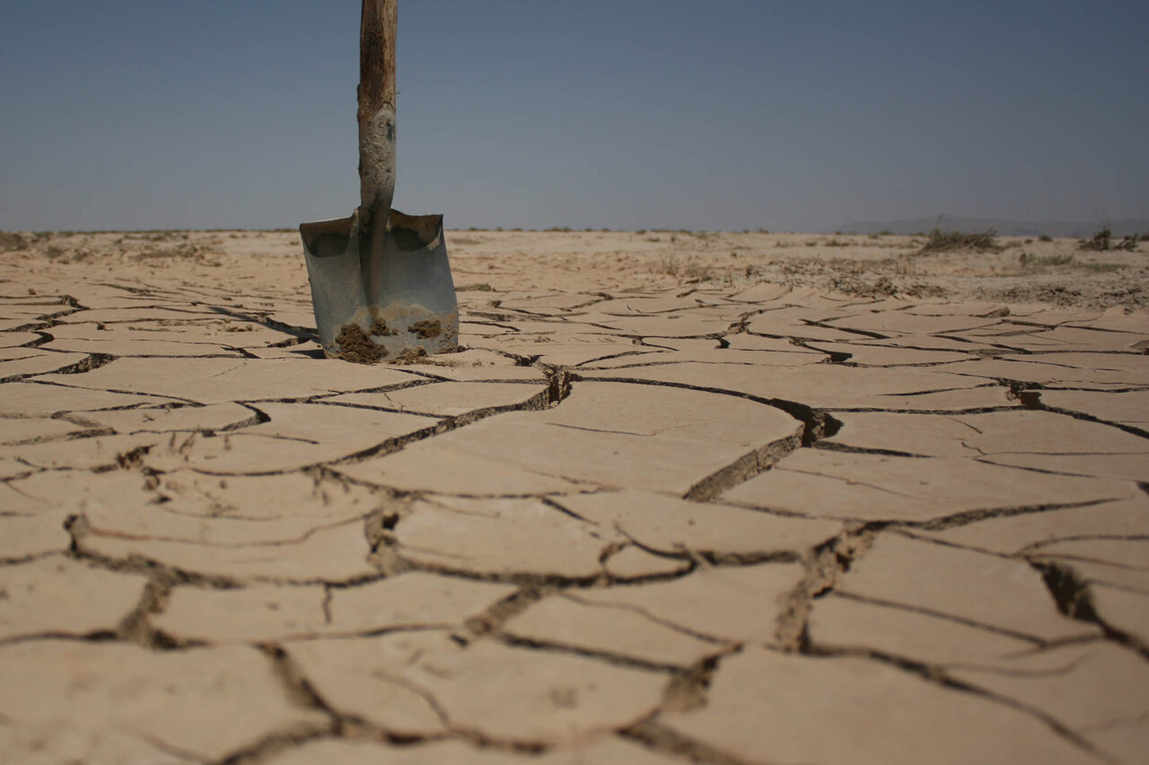 خشک ترین سال ایران در نیم قرن گذشته | زمستان پر بارش در راه است؟