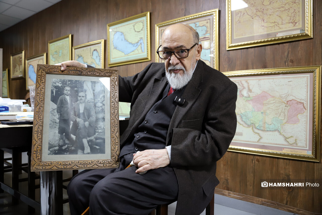 ۹۰ سالگی سحاب، اولین نقشه نگاری ایران