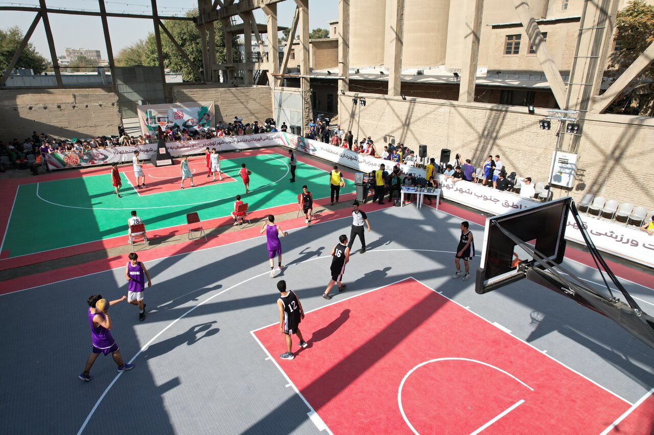 قهرمان شهر منطقه 20