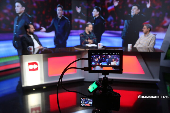 گفتگوی فرهاد اشراقی و علیرضا محرمی در مورد تیم ملی