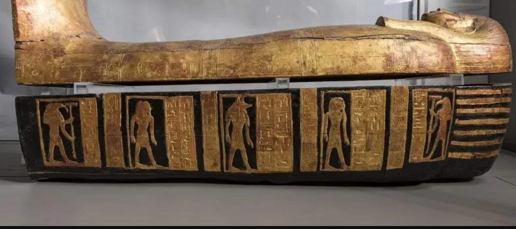 موهای این زن مصری پس از ۳۴۰۰ سال هنوز بوی عطر می‌دهد | عکس