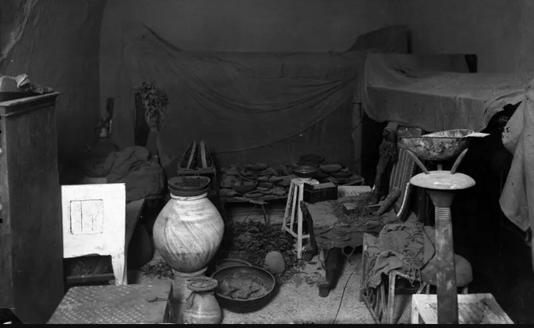 موهای این زن مصری پس از ۳۴۰۰ سال هنوز بوی عطر می‌دهد | عکس