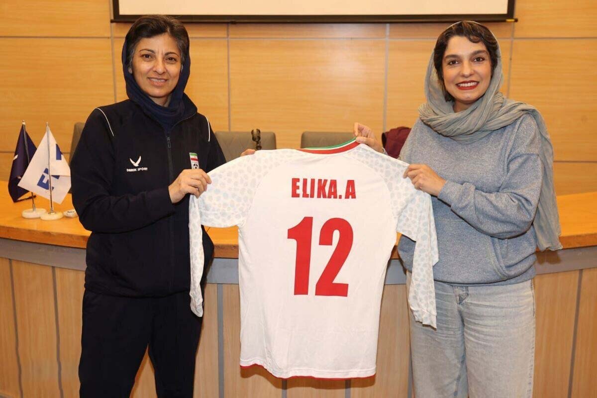 استایل ورزشی الیکا عبدالرزاقی با پیراهن شماره ۱۲ تیم ملی ترند شد! | تصاویر
