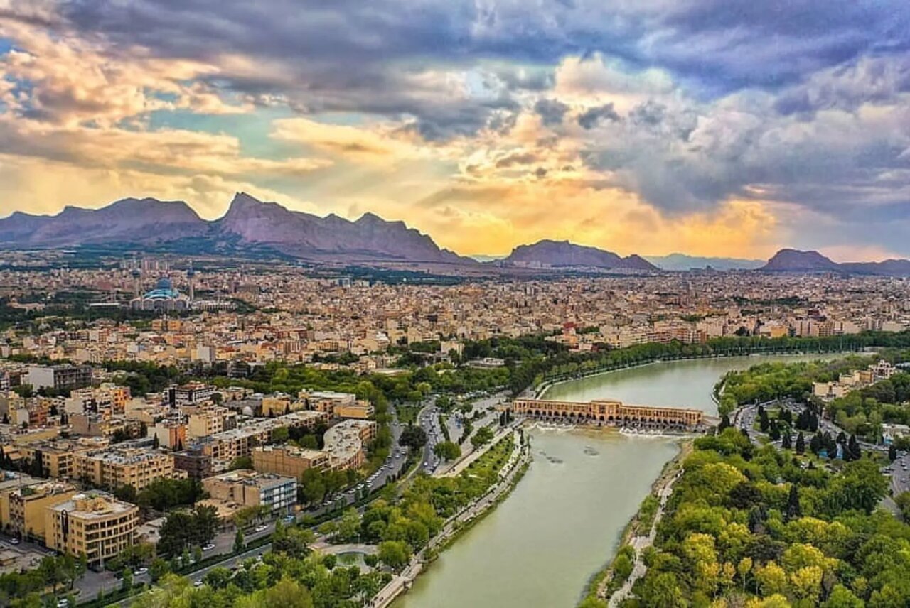 آشنایی با شهرهایی در ایران که رودخانه آنها را به دو نیم کرده!