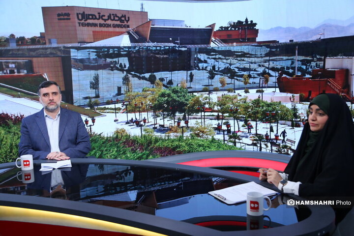 گفتگو با علی رمضانی رئیس باغ کتاب