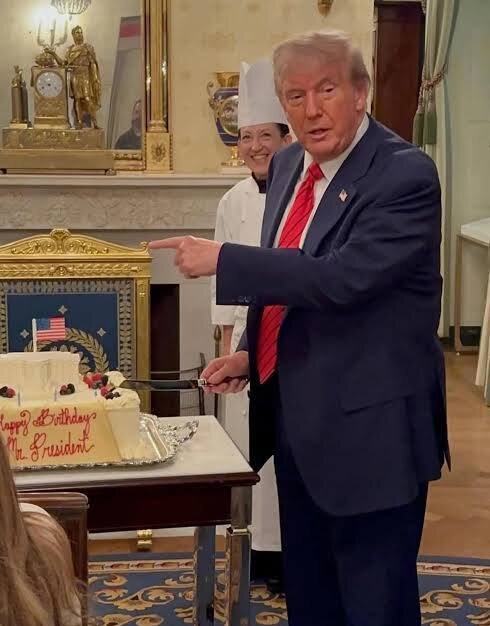 ترامپ این روزها چه غذاهایی می خورد ؟ + تصاویر | همه چیز درباره آشپزخانه اختصاصی کاخ سفید