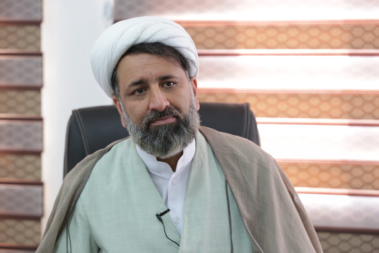 ماجرای دو نماز باران تاریخی خاص چه بود؟ | چرا سبک زندگی مسلمان متفاوت است؟