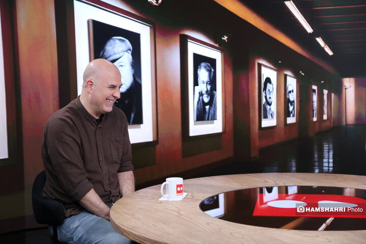 برنامه کات با اجرای مسعود فراستی