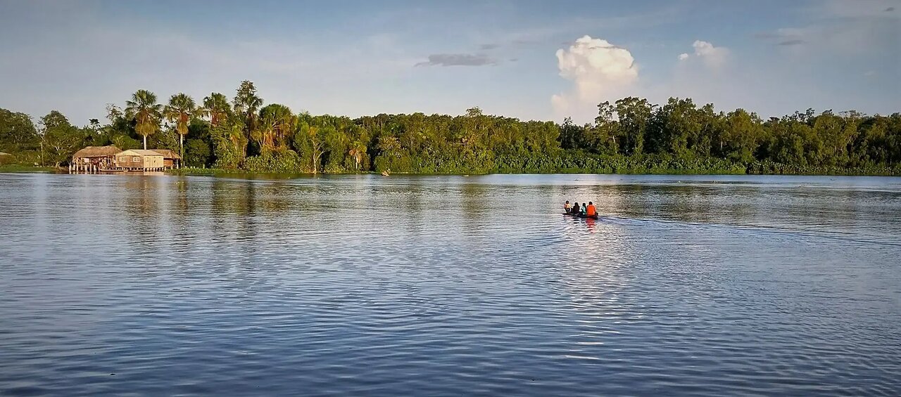 این رودخانه‌ها به صورت معکوس حرکت می‌کنند! | عکس