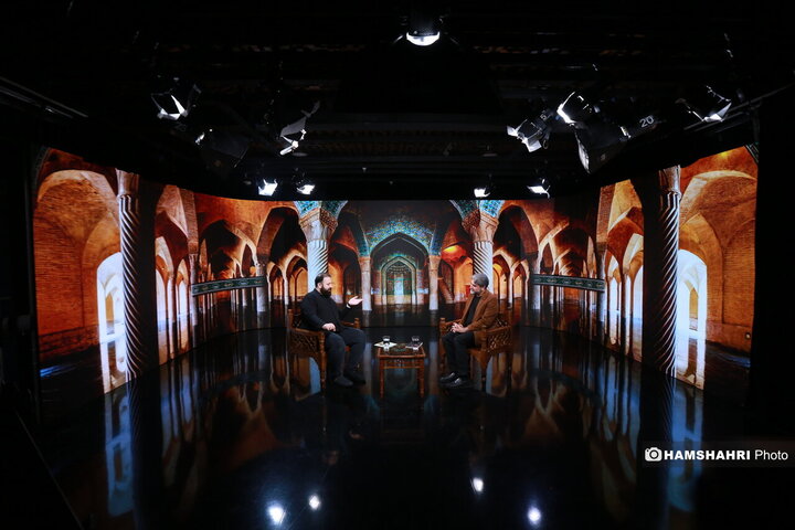 چارده؛ گفت و گو با سید حسین متولیان شاعر آیینی