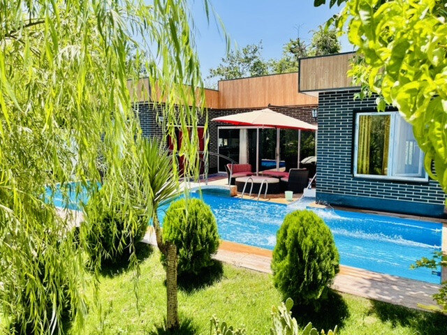 ویلا در کردان