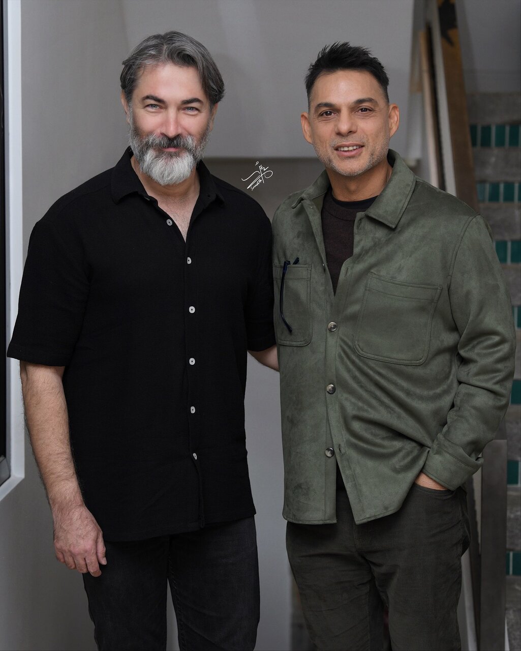 پارسا پیروزفر، مجتبی جباری و همسرش | حرف‌های پیروزفر درباره کتاب جدیدش | ببینید